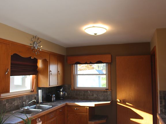 custom wood trim in kitchen