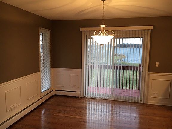 2nd image of 20659 W Lakeview Ave
