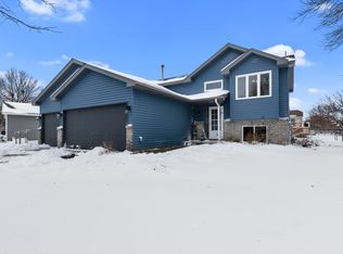 1140 124th Ln NE, Blaine, MN 55434