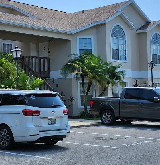 2327 Prime Cir #B — Photo 6