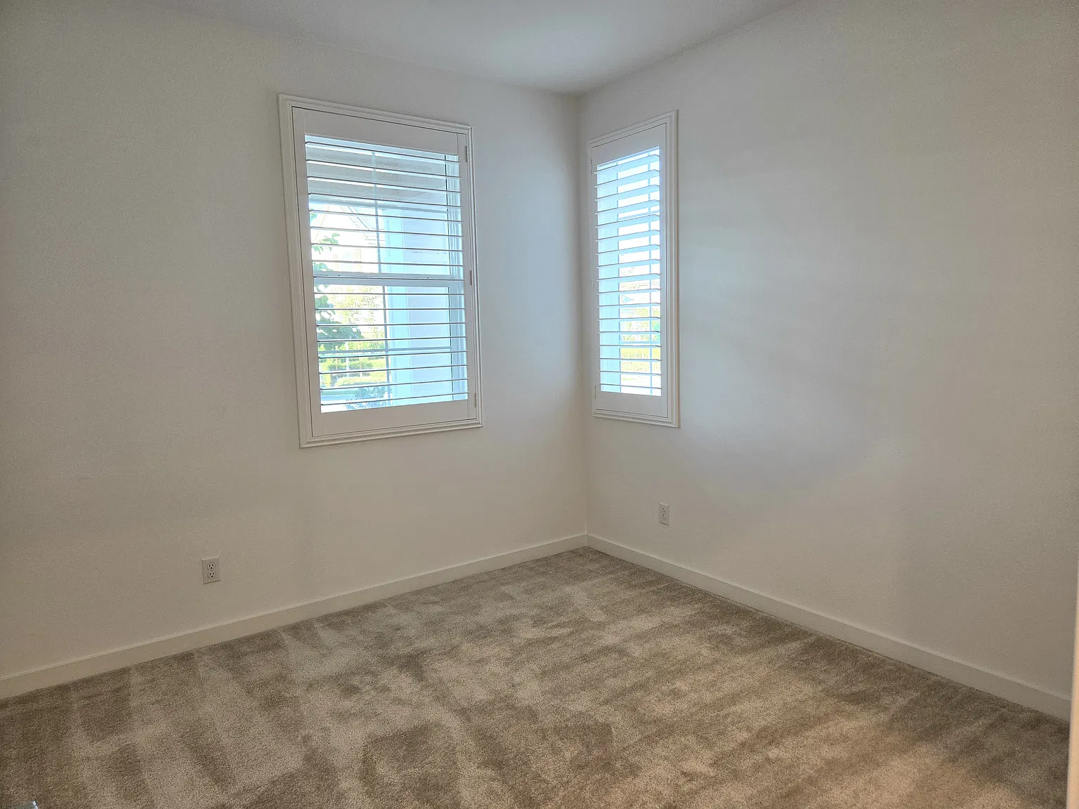 4 bed, 2315 sqft, $3,850 — Photo 3