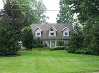 5435 E Heisley Rd, Mentor, OH 44060