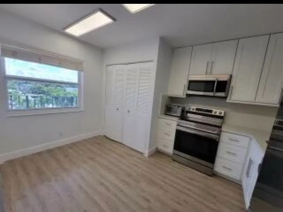 6650 Oriole Blvd #1
