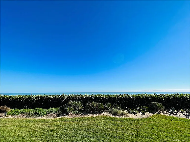 10044 S Ocean Dr #203 — Photo 32