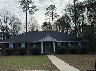 126 Edgelake Dr, Leesburg, GA 31763