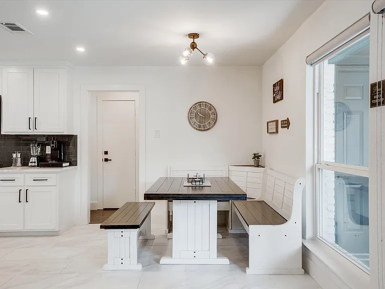 2605 Plateau Dr — Photo 11