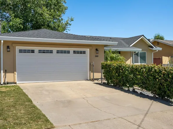 2089 Virgilia Ln, Olivehurst, CA 95961