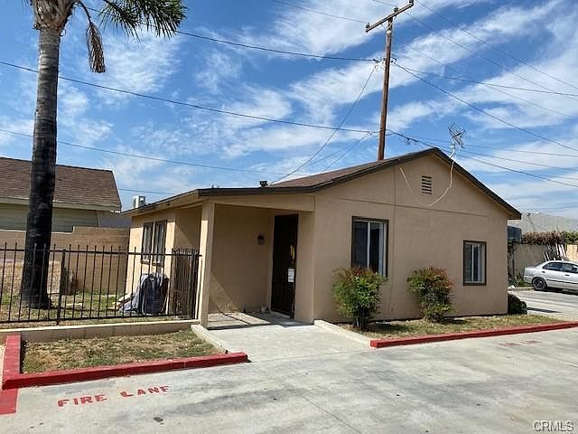 1st image of 2734 N Humbert Ave