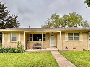 631 S Topeka St, El Dorado, KS 67042