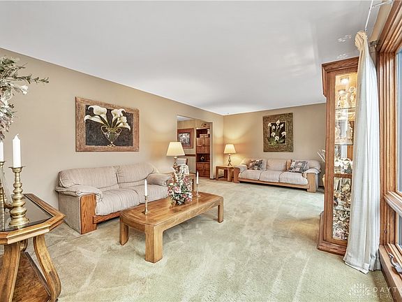 4th image of 10900 Yorkway Ln