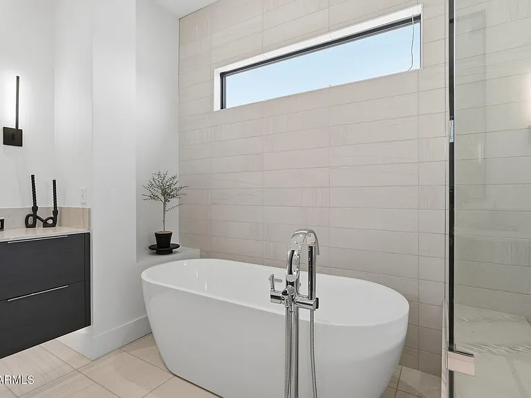 4544 N Evans Dr — Photo 33