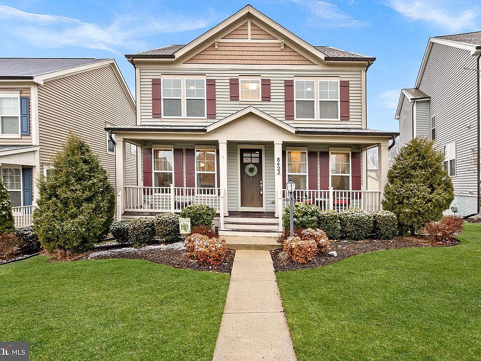 1st image of 8422 Cliffview Ln