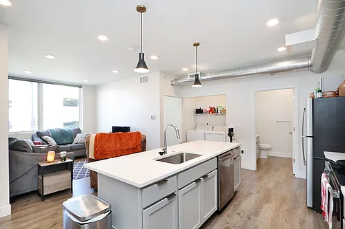 Floor plan 312