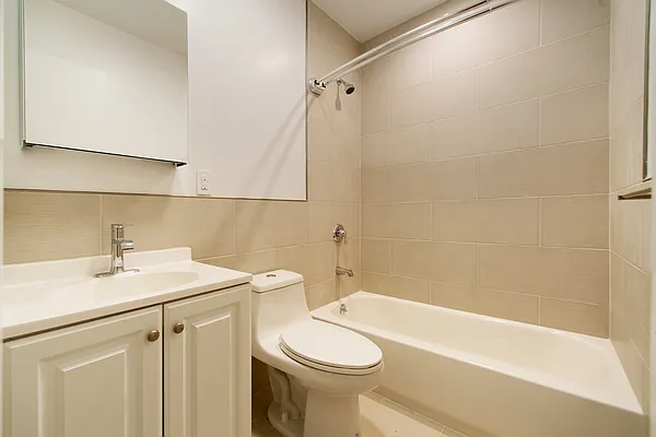 Rented by Sohayegh Enterprises Corp. | media 17