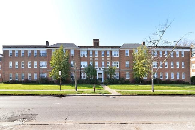 1st image of 2890 Van Aken Blvd #202