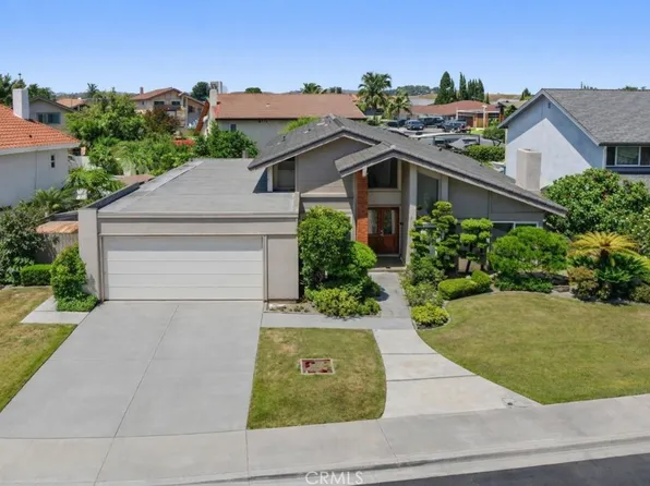 17779 Montezuma Cir, Fountain Valley, CA 92708
