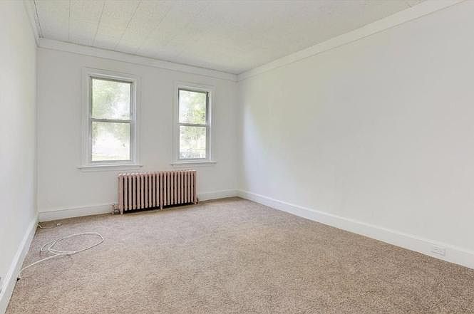 Bedroom (Unit A)