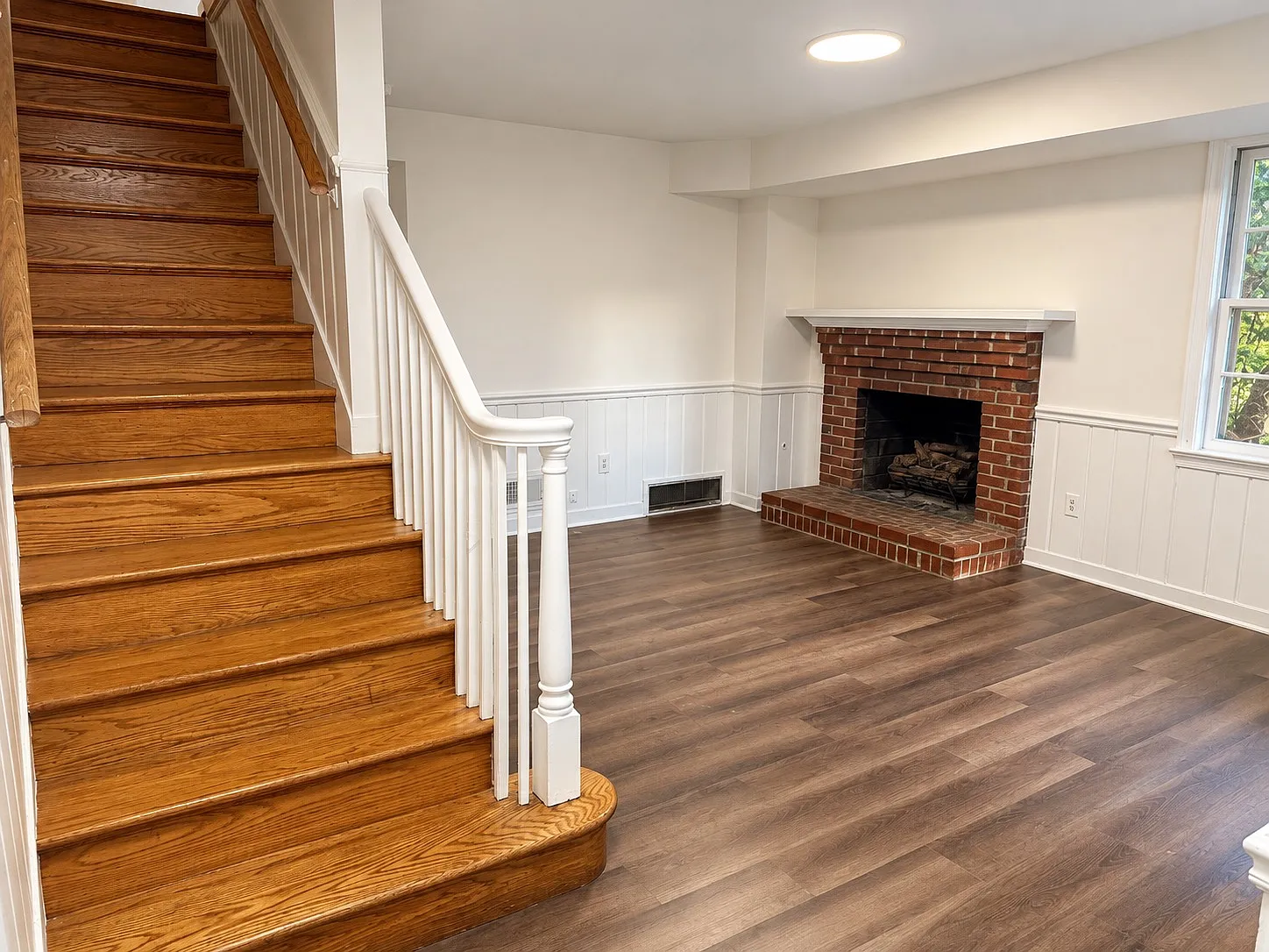 4 bed, 2544 sqft, $6,100 — Photo 3