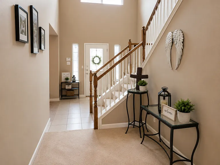 218 Knights Cross Dr — Photo 2