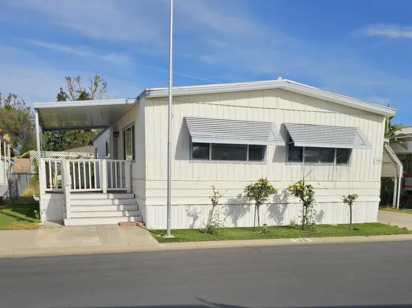 1001 Sylmar Ave Space 126, Clovis, CA 93612