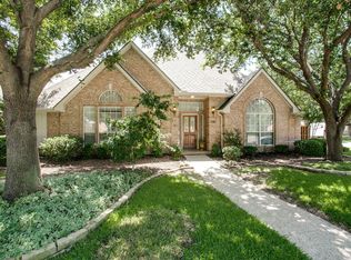 6817 Magnum Dr, Plano, TX 75024