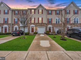 6 Benford Ln, Edgewater Park, NJ 08010