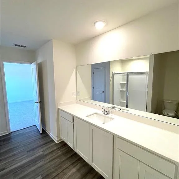24 Rowlett Pl — Photo 8
