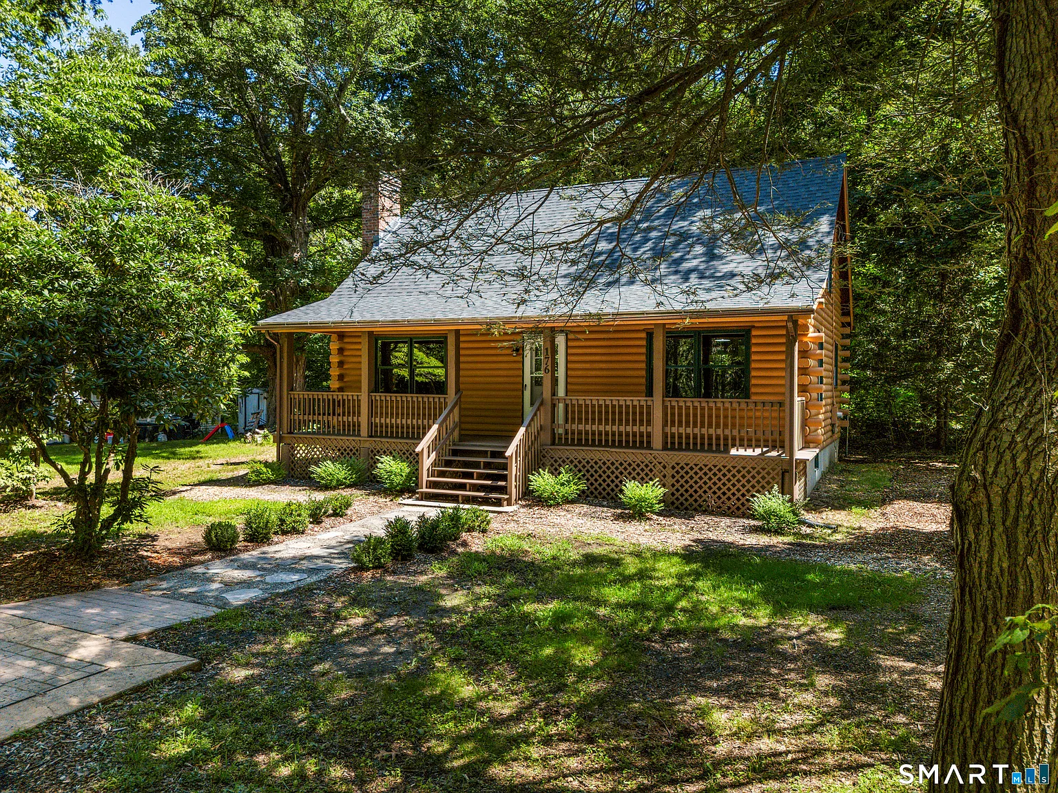 3 bed, 1.5 bath, 1346 sqft, $2,800 — Photo 1