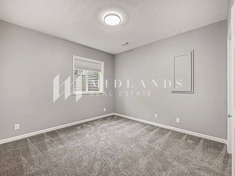 10307 Florence Cir — Photo 14