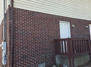 223 Wright St, Mount Hope, WV 25880