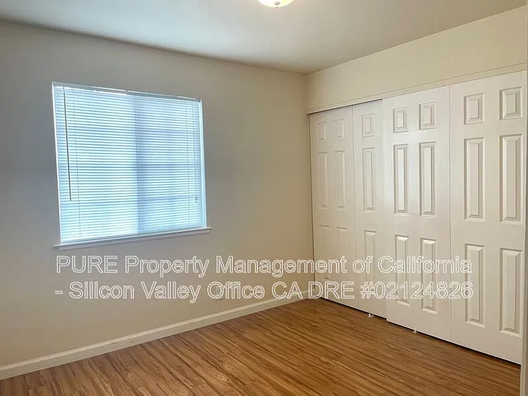 6361 Pearlroth Dr — Photo 13