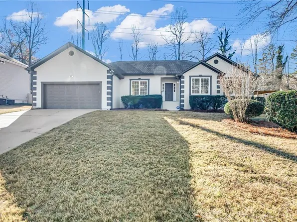 1574 Glenfield Dr, Lawrenceville, GA 30043