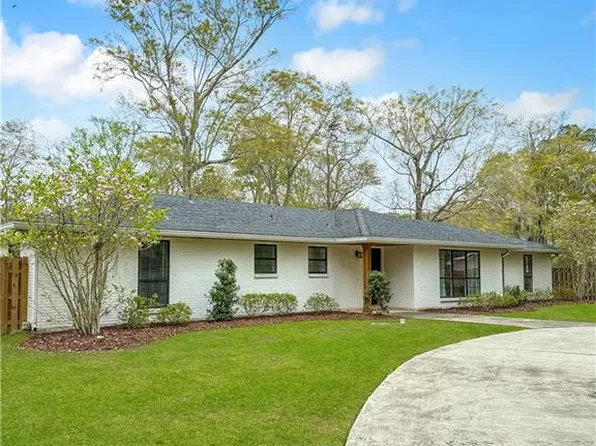 305 E Pearl Dr, Slidell, LA 70461