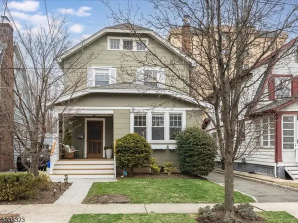 19 Coolidge Ave, Bloomfield Twp., NJ 07003