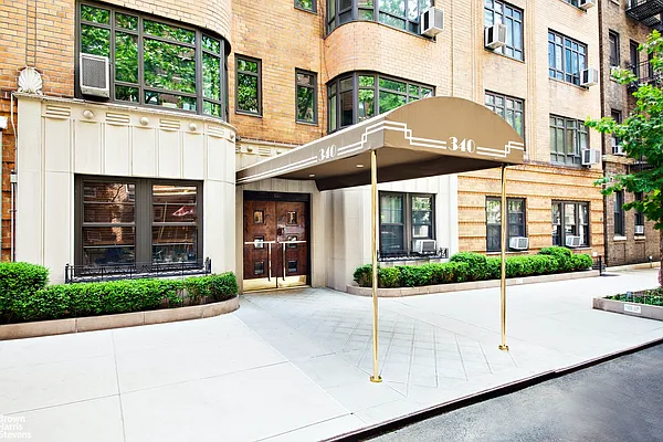 Rented by Brown Harris Stevens | media 13