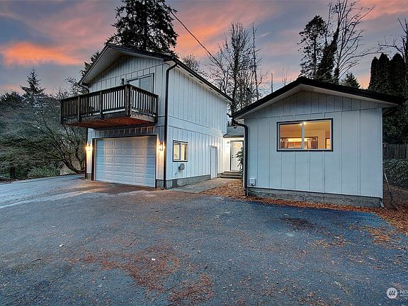 2nd image of 131 Inglewood Drive
