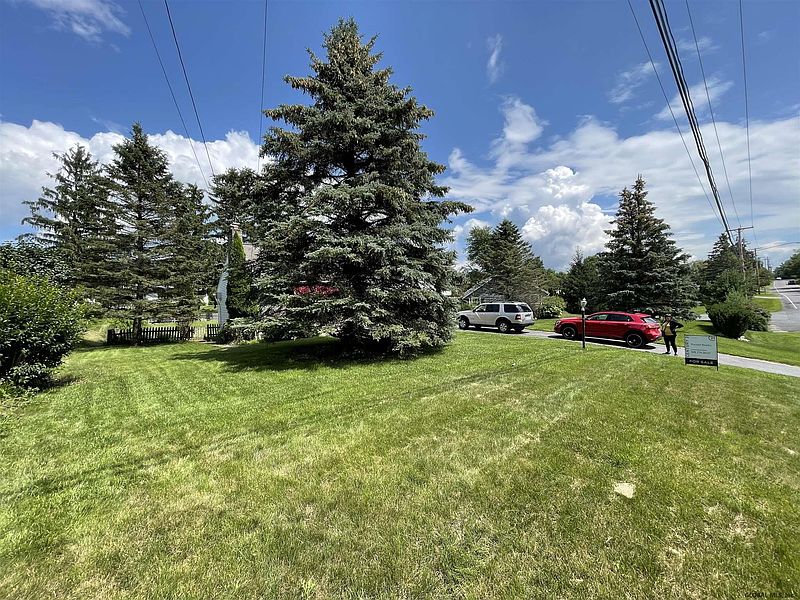 2nd image of 181 UPPER VAN DYKE Avenue