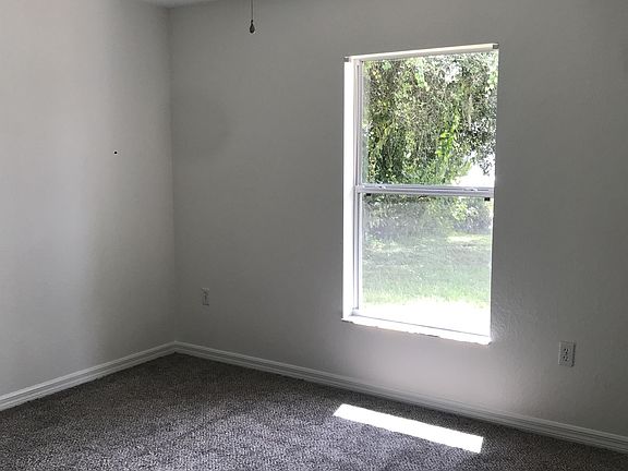 4th image of 2534 Morrietta Ln