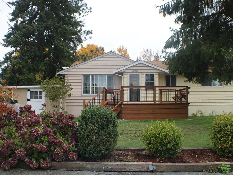 3507 205th Pl SW #D4