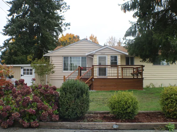 3507 205th Pl SW #D4, Lynnwood, WA 98036