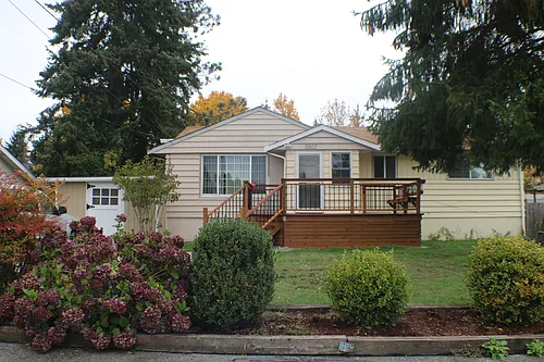 3507 205th Pl SW #D4 Photo 1