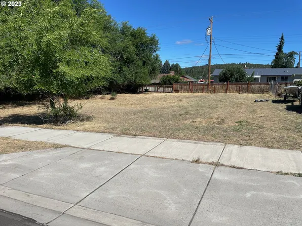 615 E Allyn St, Goldendale, WA 98620