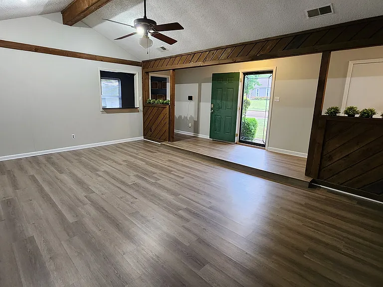 8220 Timber Hill Trl — Photo 5