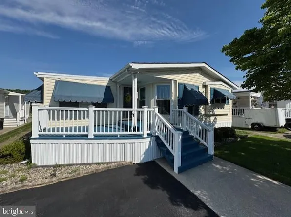 91 Joyce Dr #679, Wilmington, DE 19808