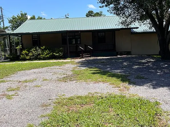 35393 Carpenter Ln, Wister, OK 74966