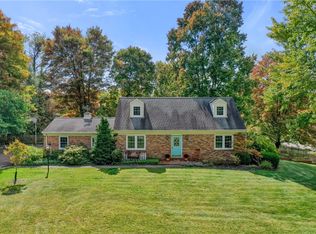 105 Rock Rose Dr, Baden, PA 15005