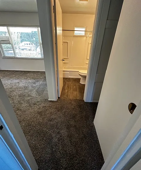 1726 Main Ave — Photo 6