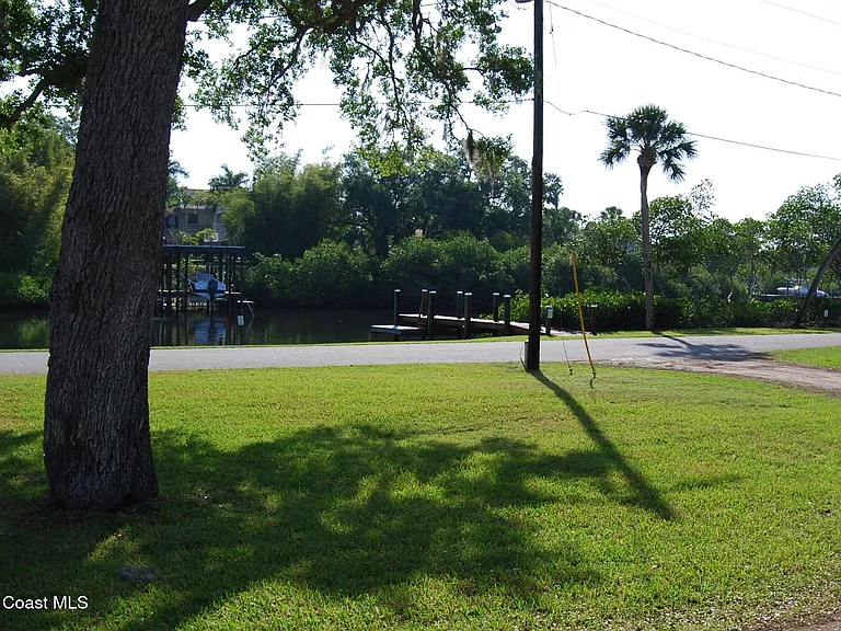 4285 Randon Ln — Photo 4