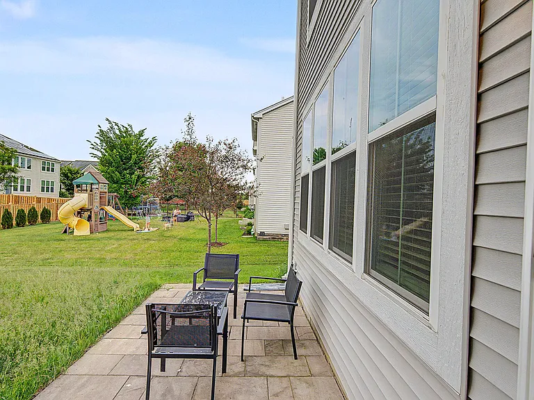 25428 W Rocky Creek Rd — Photo 44