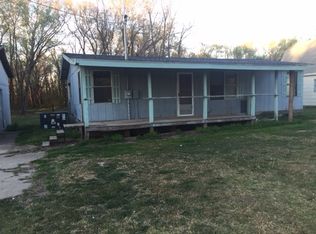 1009 Campbell Rd, Augusta, KS 67010